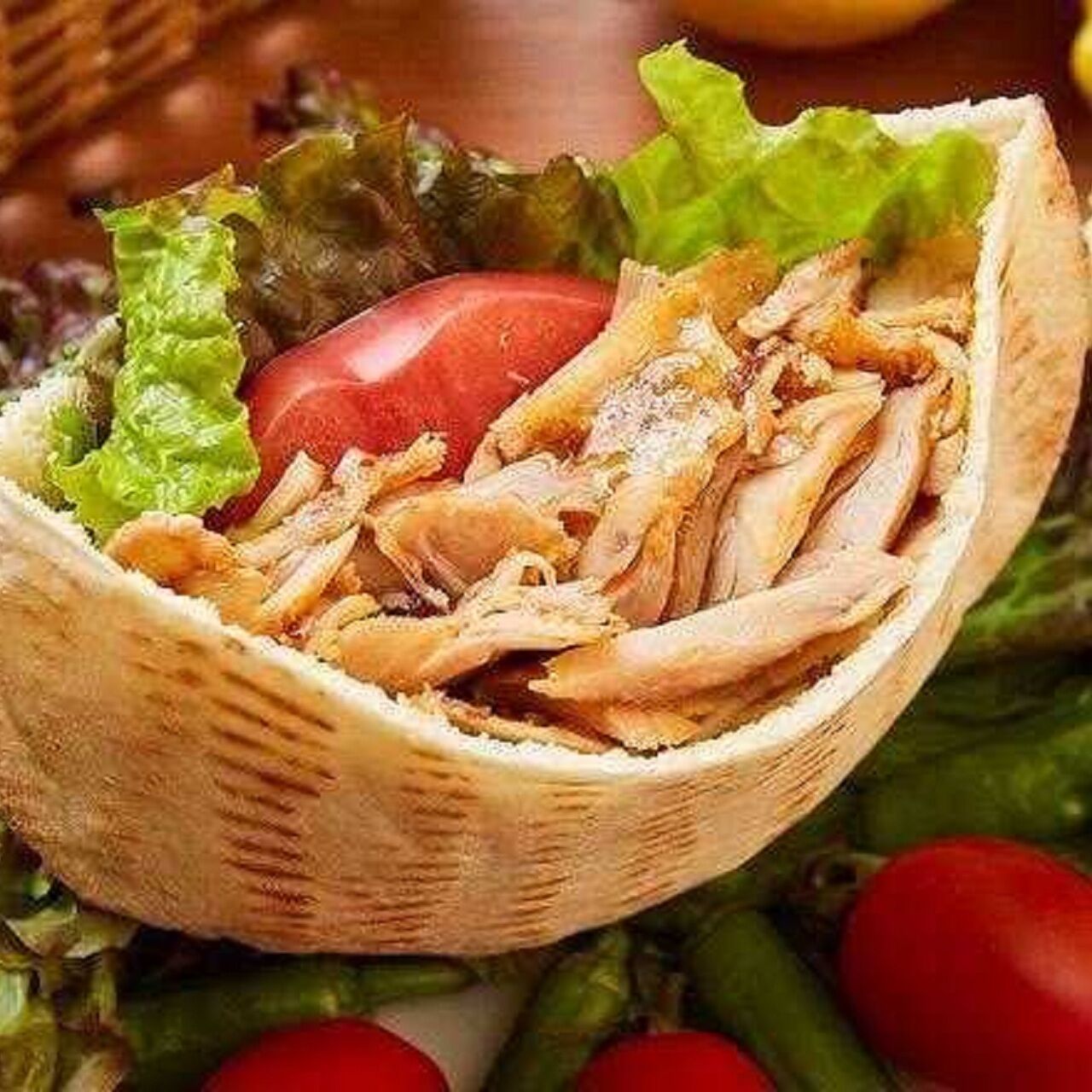 ARARATTO KEBAB ケバブサンド