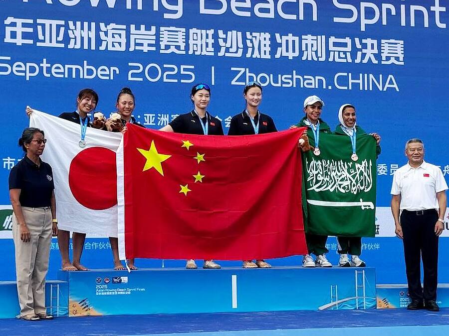 2025 Asian Rowing Beach Sprint Finals、女子ソロ銀メダル、女子ダブル銅メダル