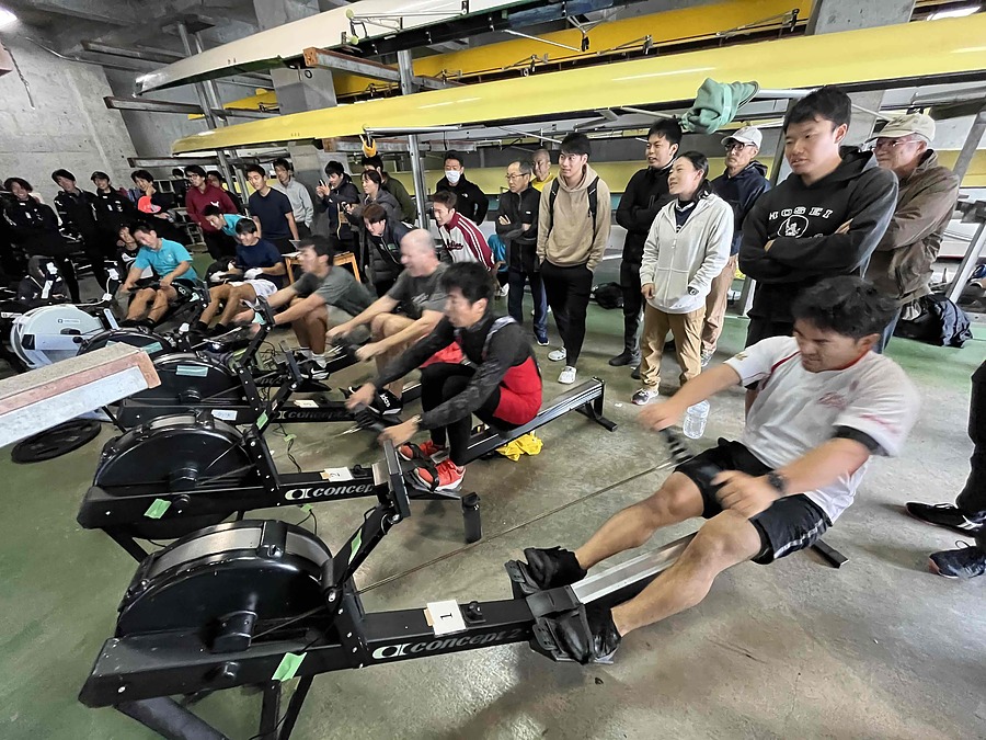 第38回全国インドアローイング北海道ブロックA大会兼 札幌大会（手前から3人目 クロアチア出身）